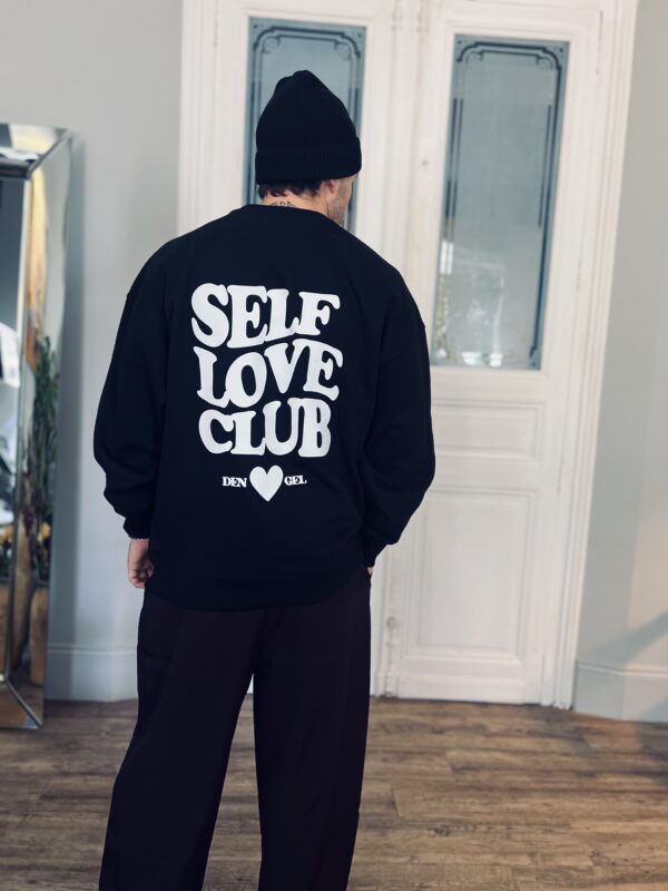 Pull SELF LOVE CLUB